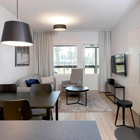 Apartment Club *