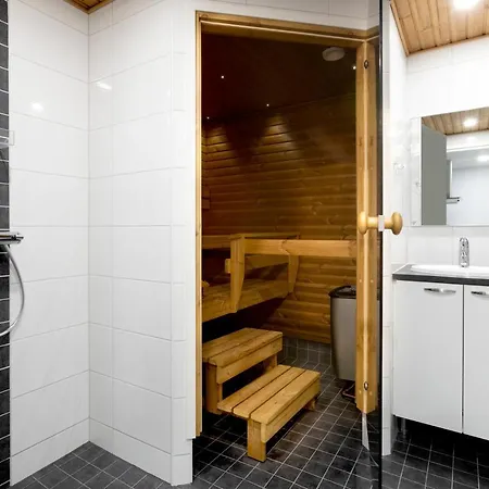 Club Apartment *